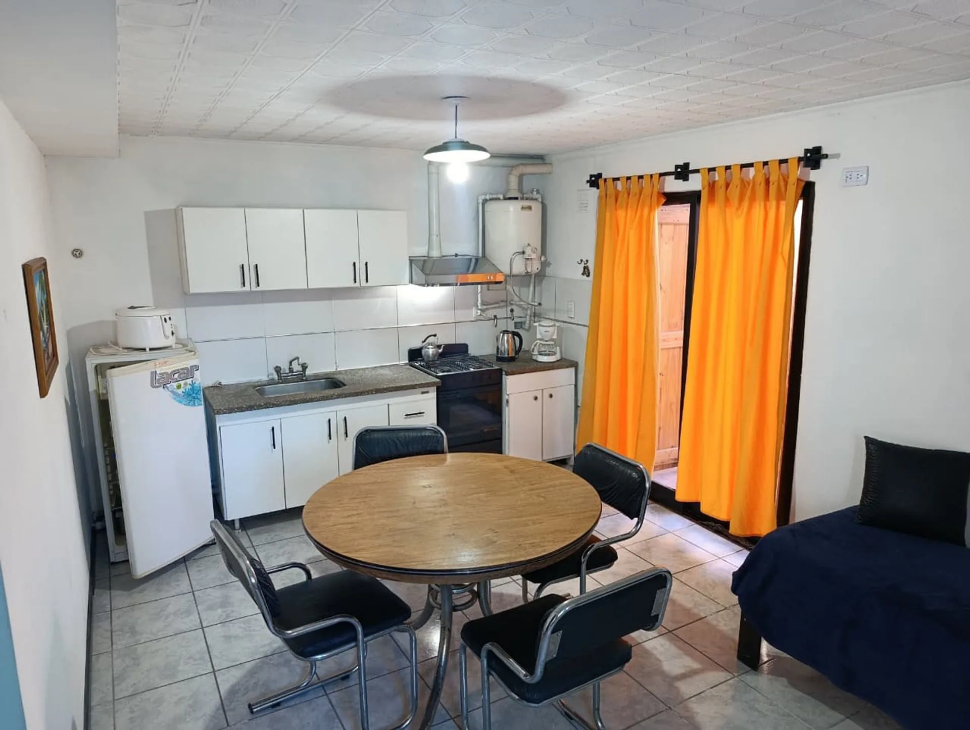 DEPARTAMENTO VILLA CARLOS PAZ METROS DE COSTANERA foto 4