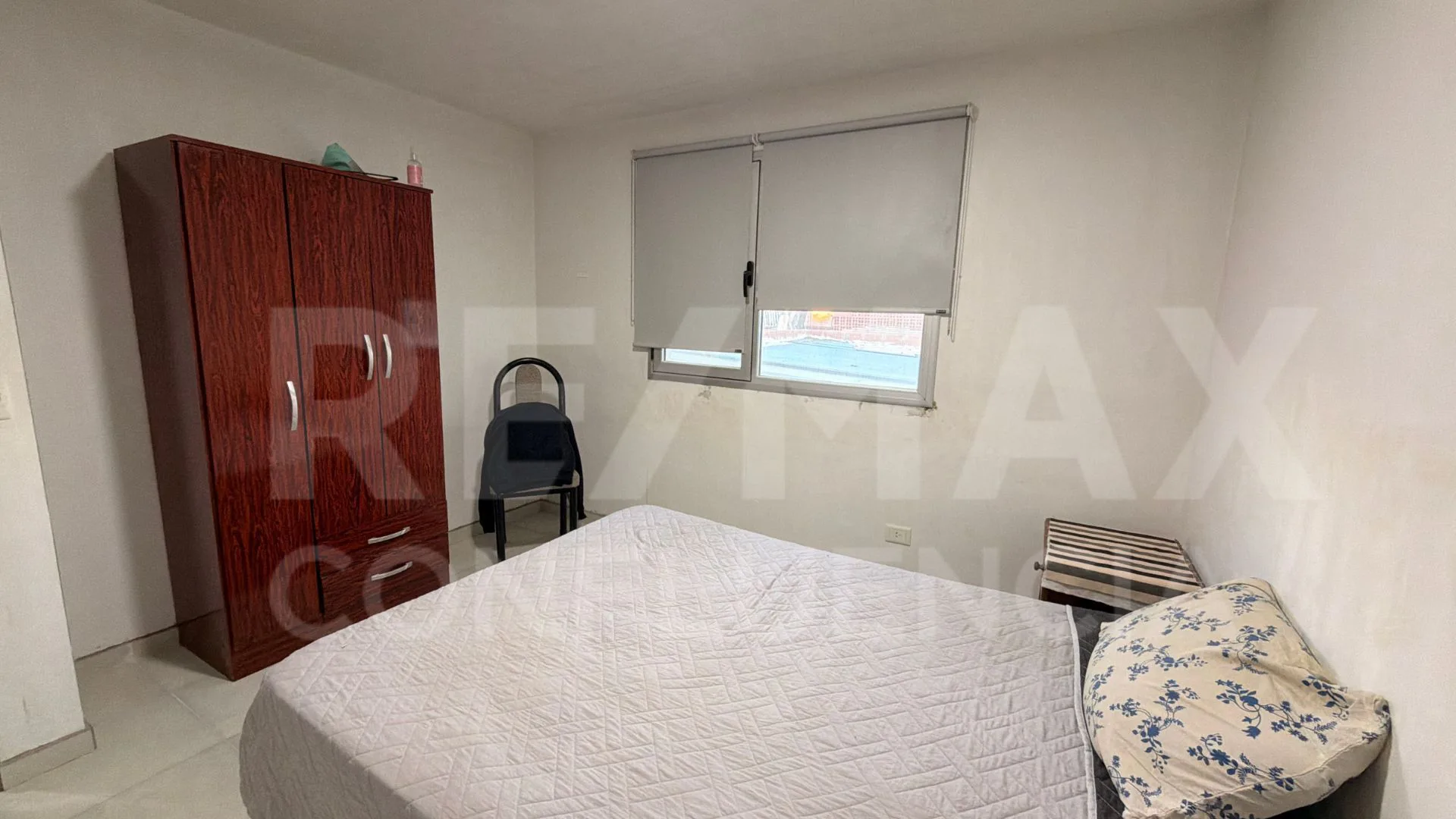 VENTA CASA + MONOAMBIENTE EN CENTENARIO foto 5