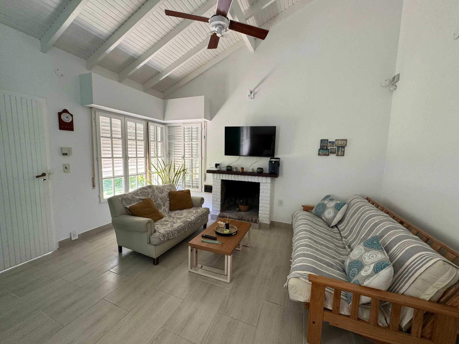 Casa tres dormitorios con piscina cerca del mar foto 3