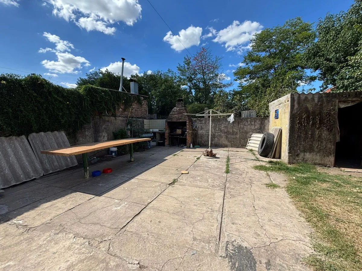 VENTA DE CASA EN BARRIO TRUJUY MORENO foto 5