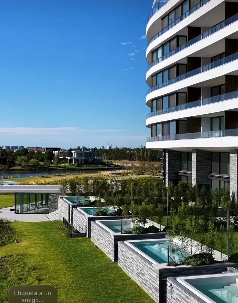 VENTA DÚPLEX 4 AMB LUJO EN OCEANA NORDELTA AL LAGO foto 2