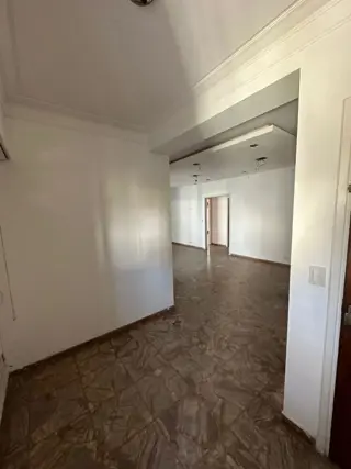 Excelente local más departamento en venta foto 3