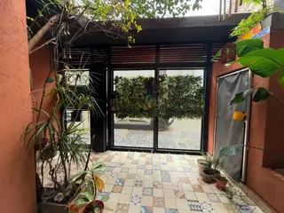 VENTA CASA 4 AMB REFACCIONADA 129 M2 CUBIERTOS foto 3