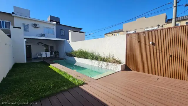 VENTA CASA DUPLEX 2 DORMITORIOS Y PILETA SOMISA