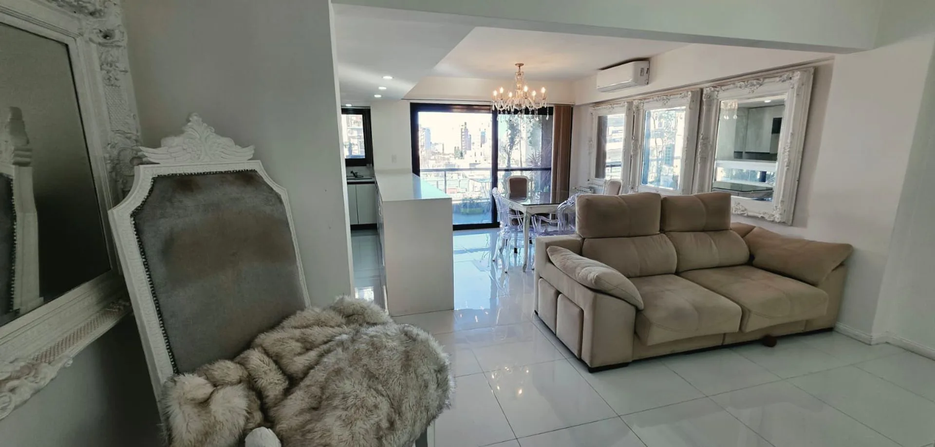 VENTA DEPTO 3 AMB EN LANÚS CON COCHERA Y BALCÓN foto 4