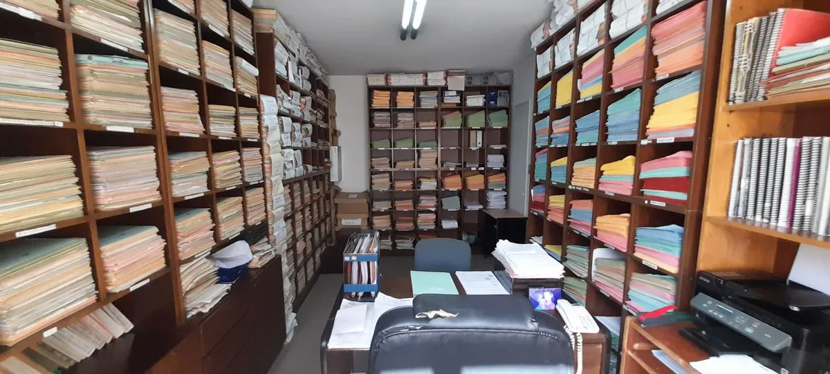 VENTA DE OFICINA 3 AMBIENTES CON BAÑO TRIBUNALES foto 4
