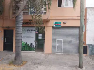 2 Locales en Venta juntos o por separado Alma Fuerte 1904.Castelar foto 1