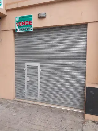 2 Locales en Venta juntos o por separado Alma Fuerte 1904.Castelar foto 4