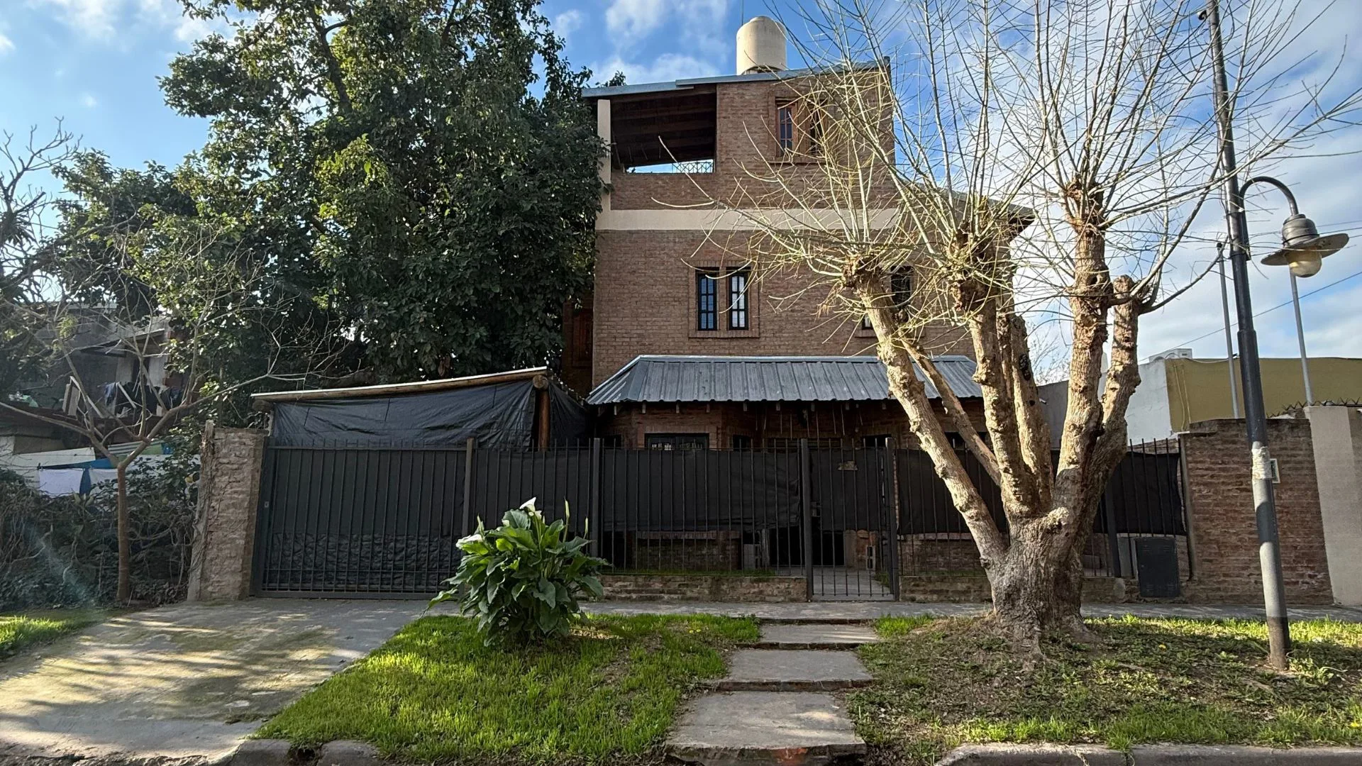 Casa 3 amb, 2 suites, pileta, parque. Don Torcuato foto 5