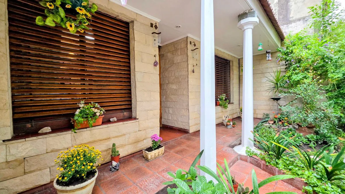 CASA EN VENTA EN LAVALLOL CENTRO APTO CREDITO