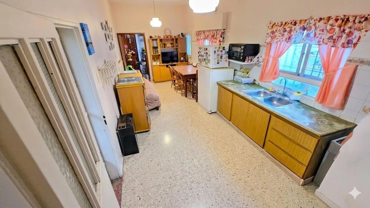 CASA EN VENTA EN LAVALLOL CENTRO APTO CREDITO foto 3