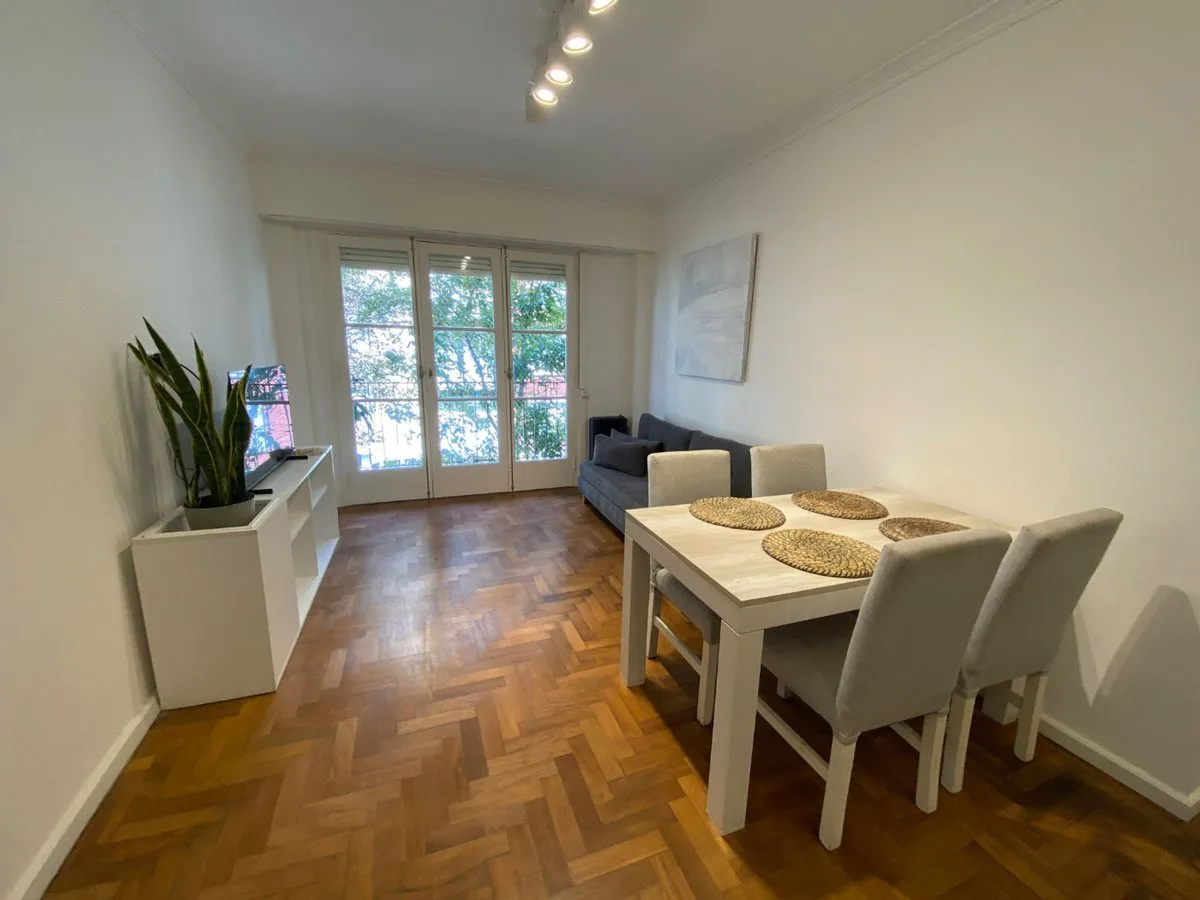 Venta Depto 3 amb Reciclado c/balcon en Pza Colon foto 5