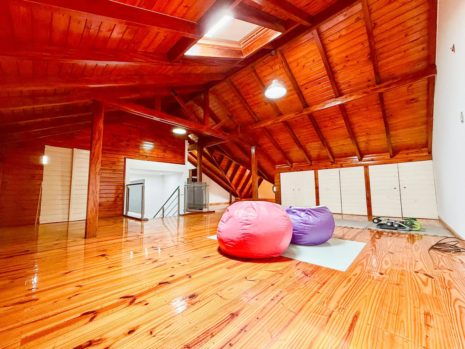 Pje Dorado  2200 - Casa de 3 dormitorios en Jorge Cura, Rosario foto 4