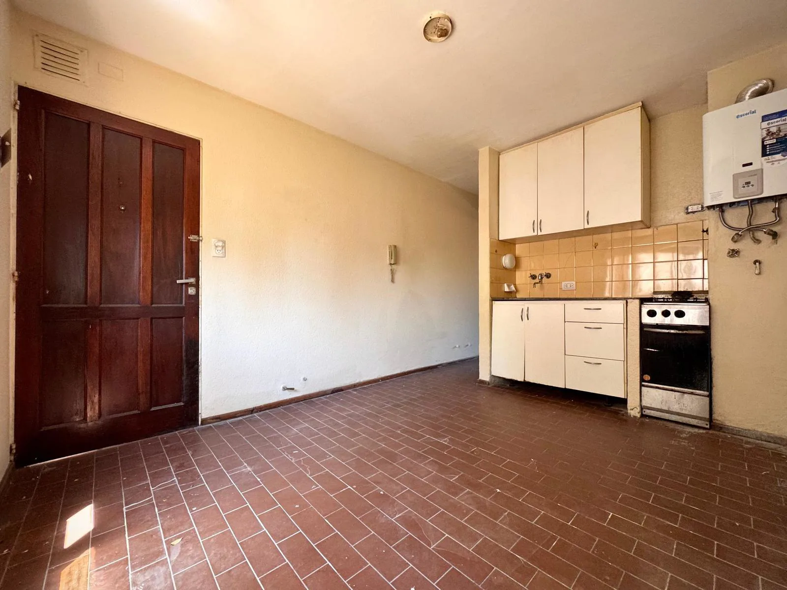 Av. Francia 300 - Departamento de un dormitorio en venta - Rosario, Pichincha foto 3