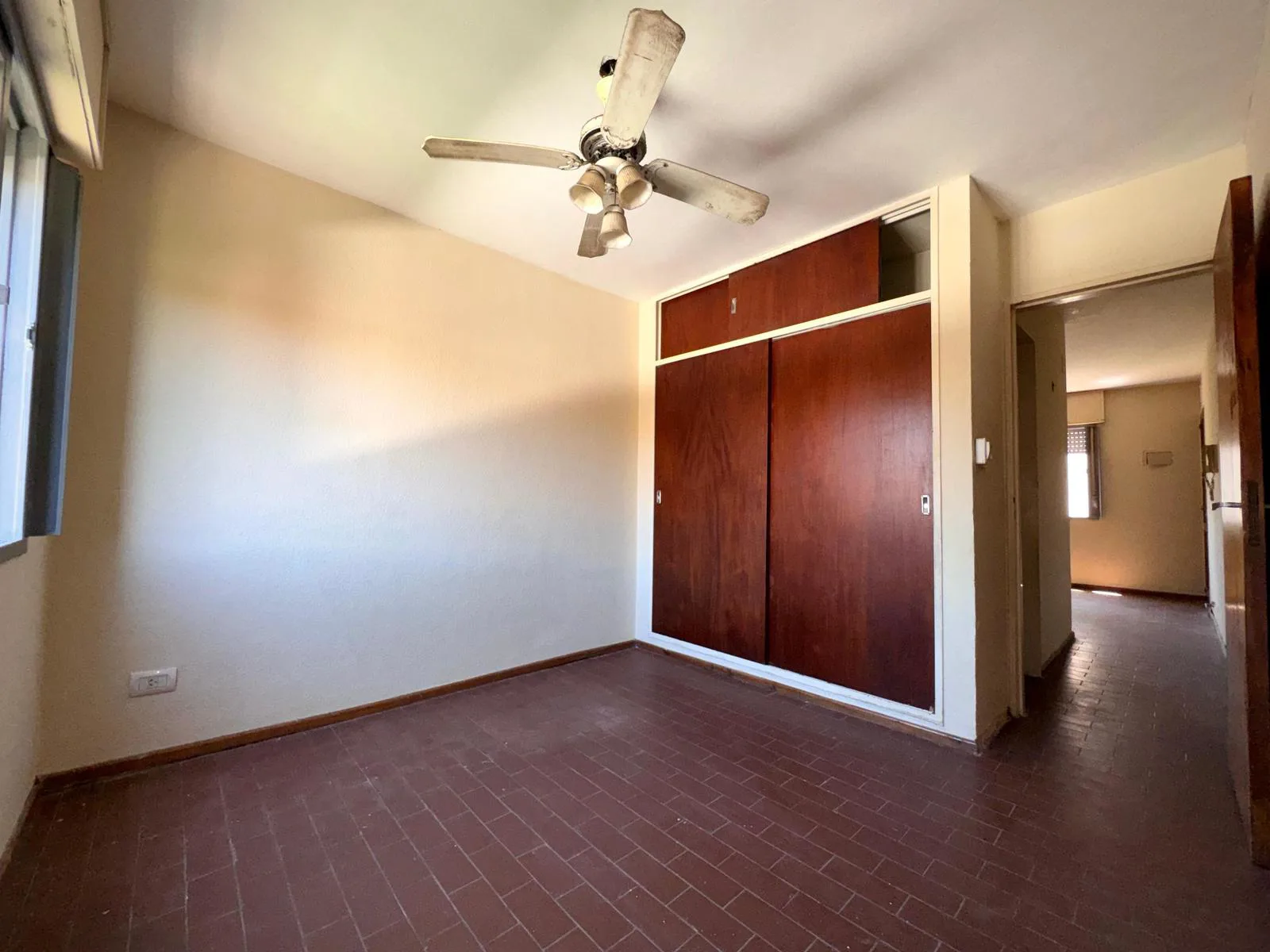 Av. Francia 300 - Departamento de un dormitorio en venta - Rosario, Pichincha foto 4
