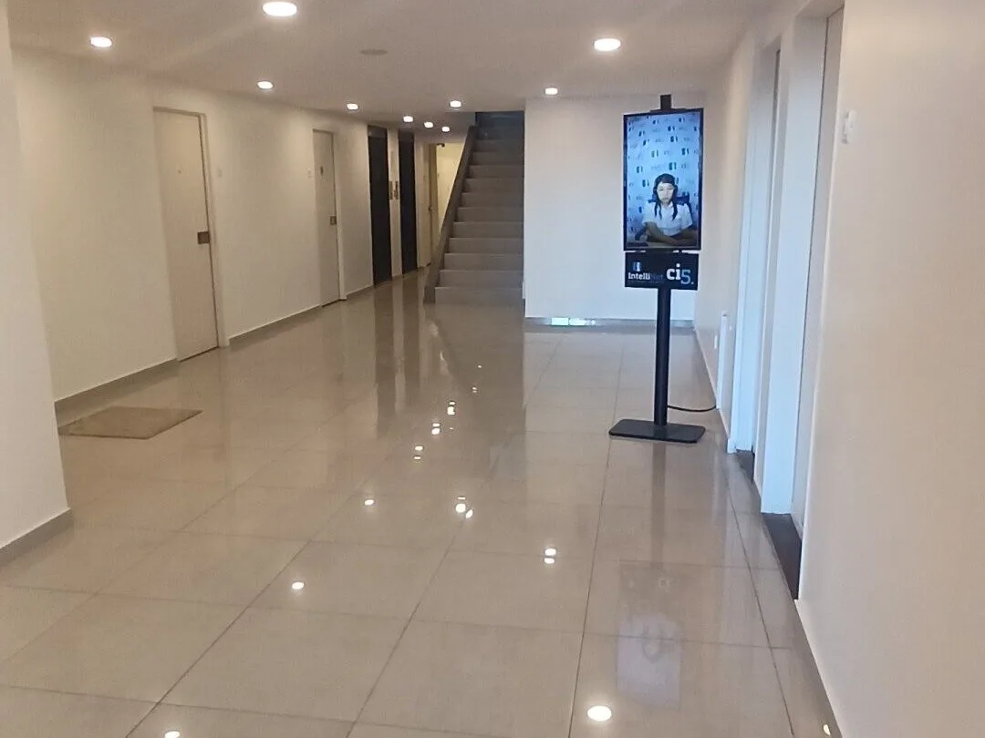 Depto 2 ambientes ALQUILER Palermo LAS CAÑITAS Balcon Al frente Fte al Campo de Polo y a metros de Av. Del Libertador foto 3