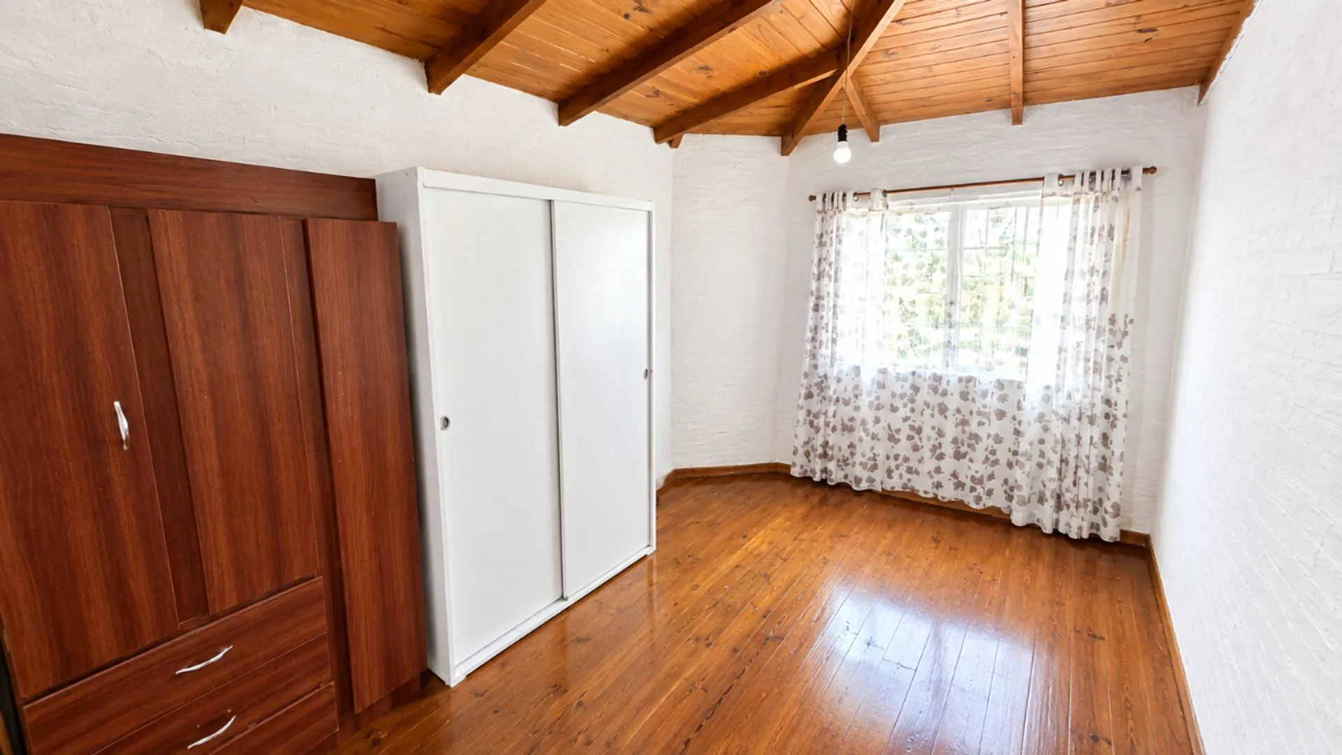 VENTA EN BLOQUE CASA Y MONOAMBIENTES EN M. GRANDE foto 4