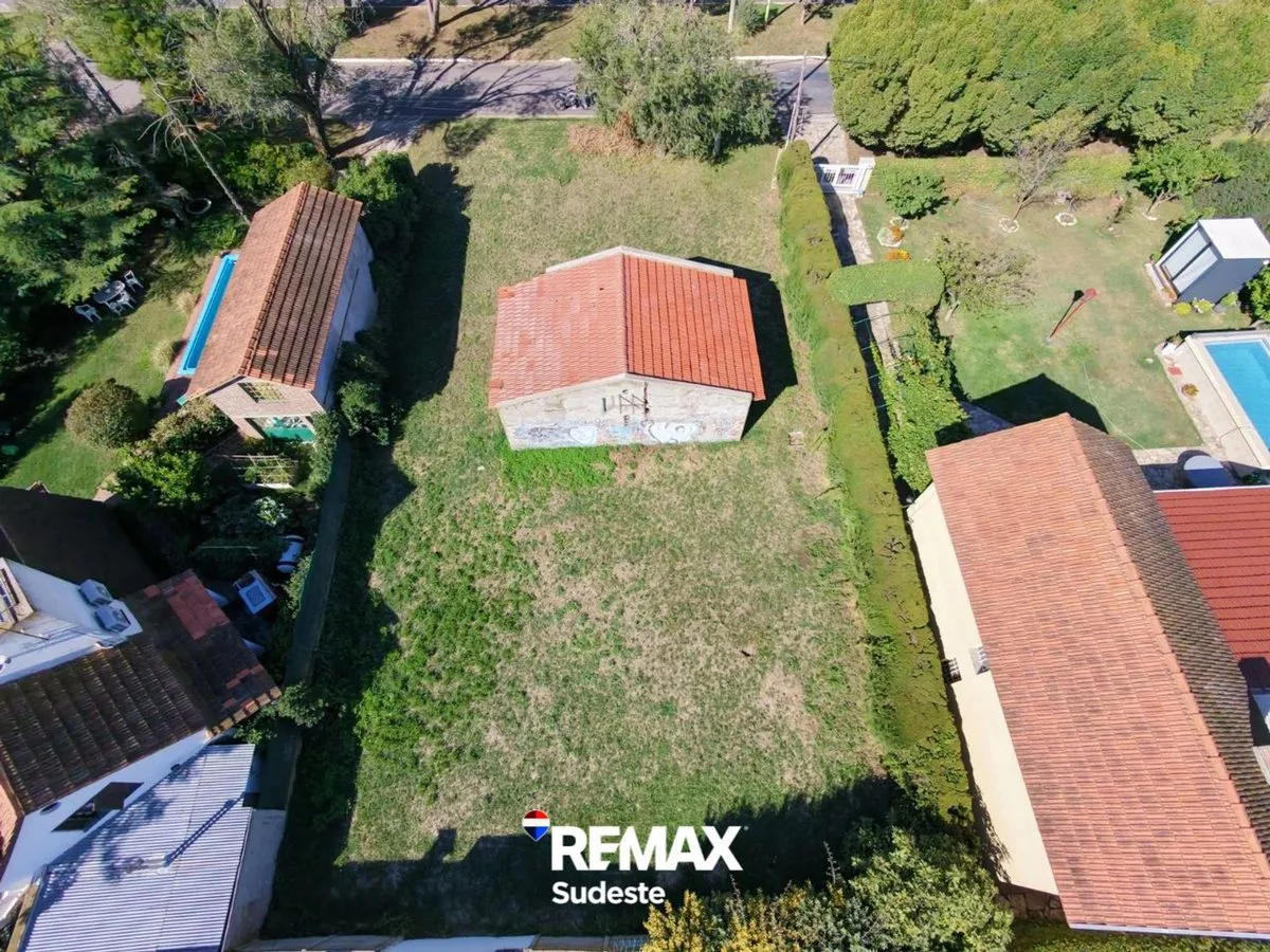 Venta Lote + Construccion en Barrio Patagonia foto 2