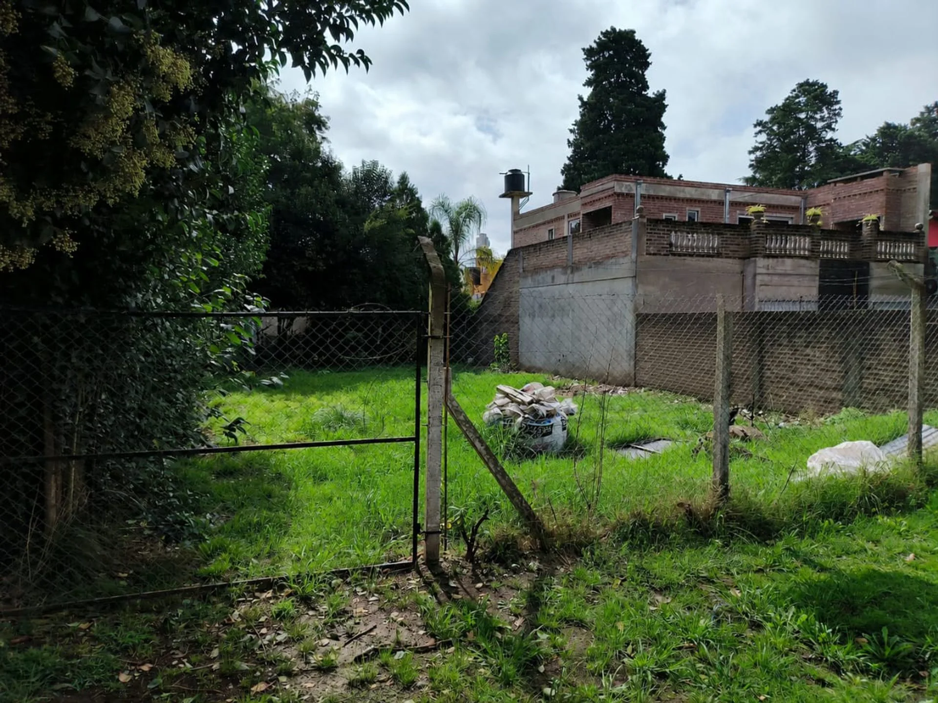 LOTE EN VENTA EN EZEIZA CANNING foto 2