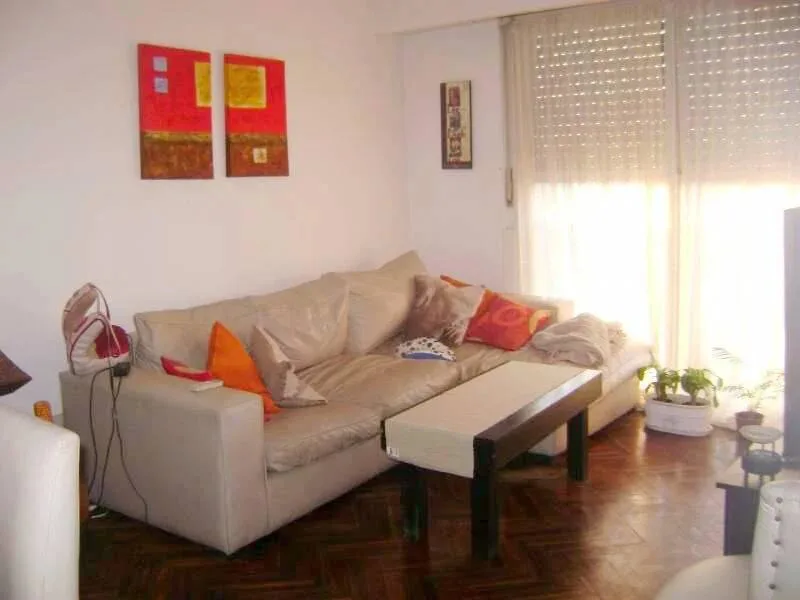 ALQUILER 2 ambientes- Balcón Francés- Brandsen 500 BOCA foto 2
