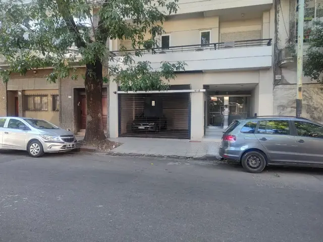 Excelente cochera en venta