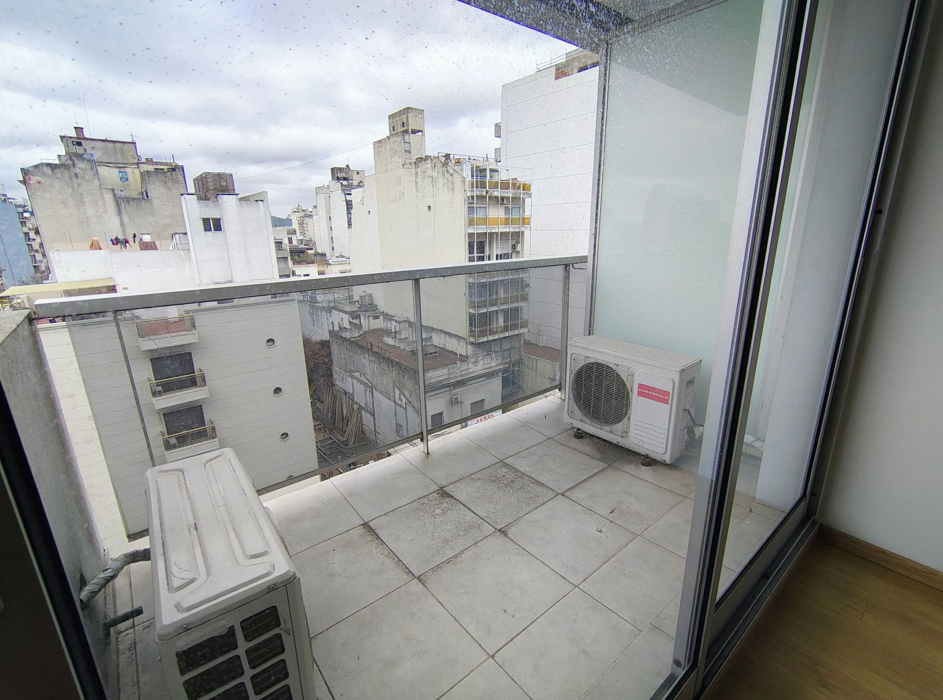 VENTA DEPARTAMENTO 2 AMBIENTES ZONA UADE ESTUDIANT foto 4
