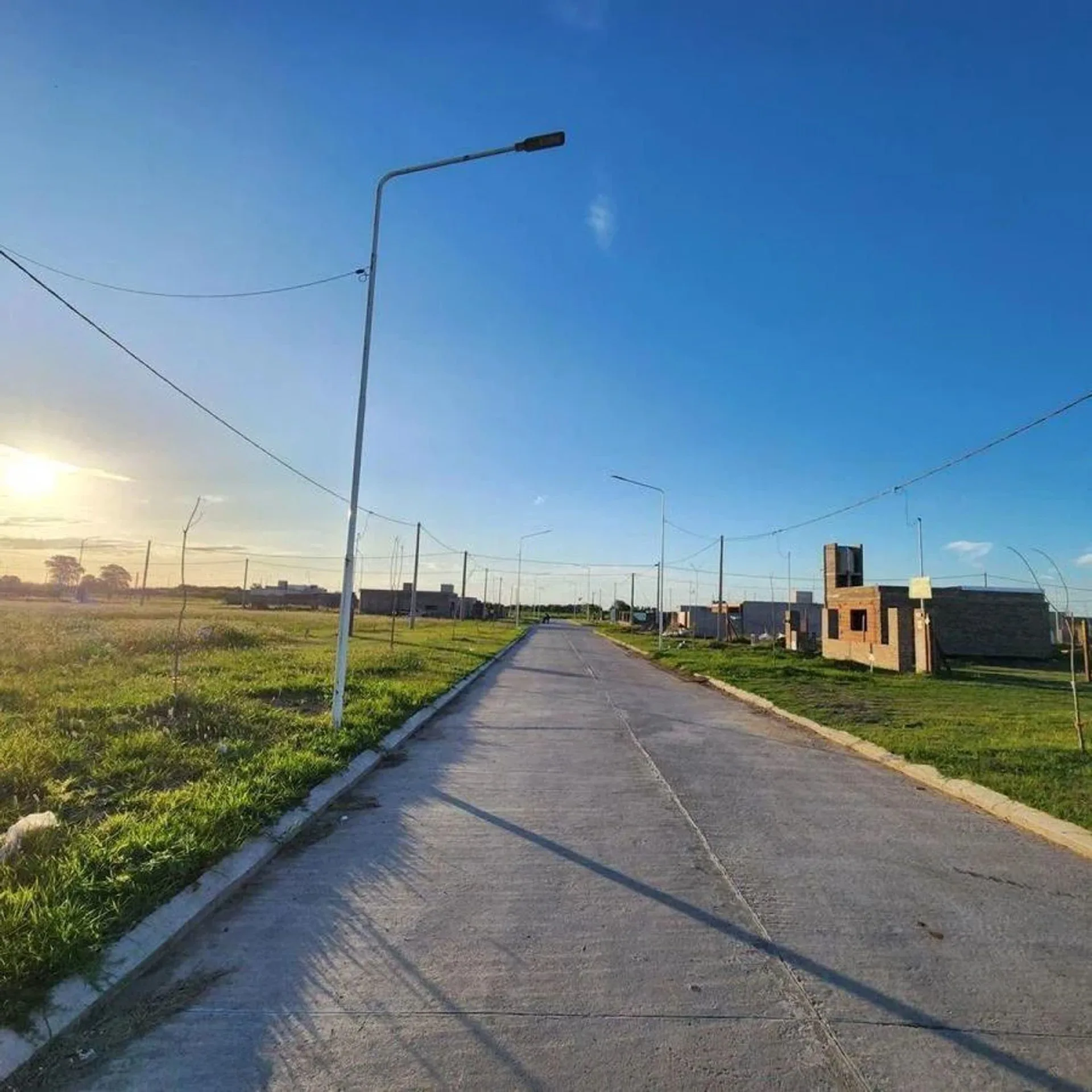 VENTA LOTE DE TERRENO 300M2 ESTACION ALVEAR 3 foto 4
