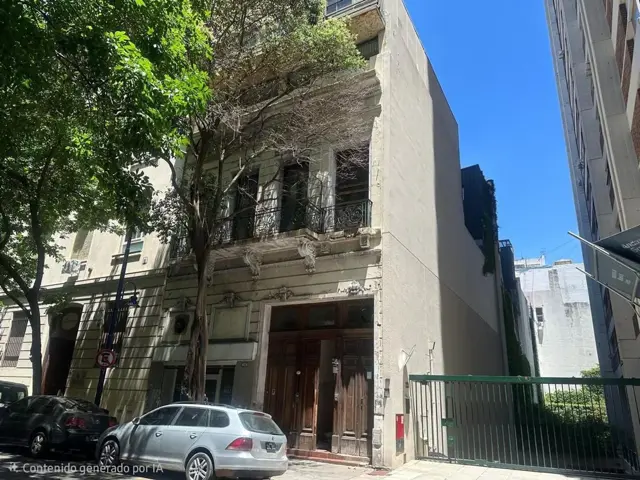 VTA OFICINA/ESTUDIO A RECICLAR EN RECOLETA 1100m²