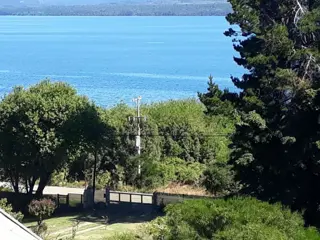 Hermosa Chacra Frente Al Lago Nahuel Huapi foto 1