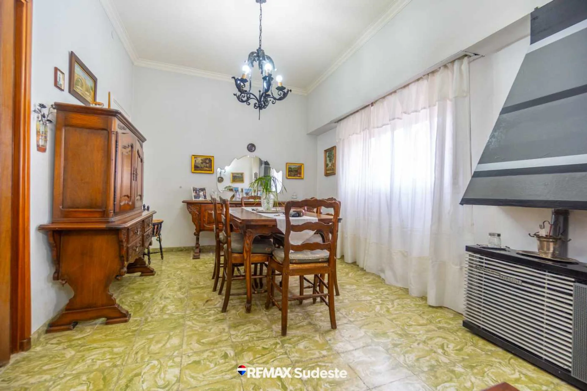 CASA EN VENTA CENTRO PUNTA ALTA foto 2