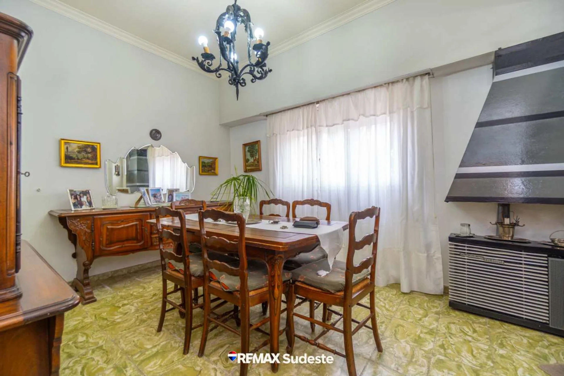 CASA EN VENTA CENTRO PUNTA ALTA foto 3