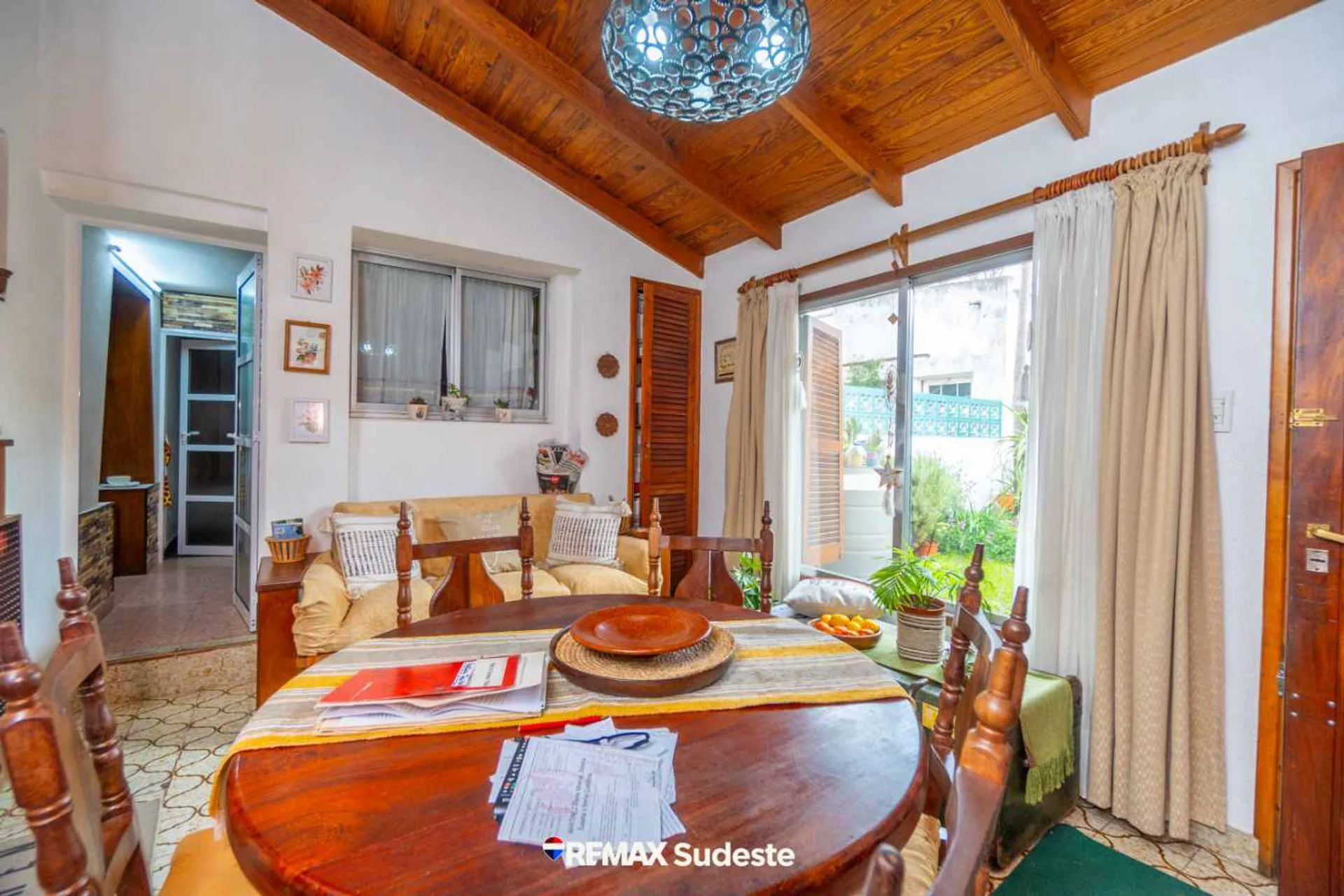 CASA EN VENTA CENTRO PUNTA ALTA foto 5