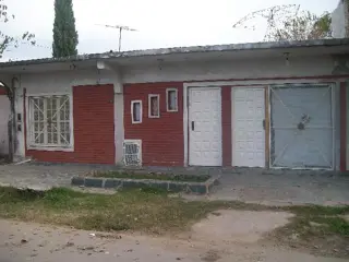 Casa en Venta en Ranelagh, Berazategui, Buenos Aires foto 1