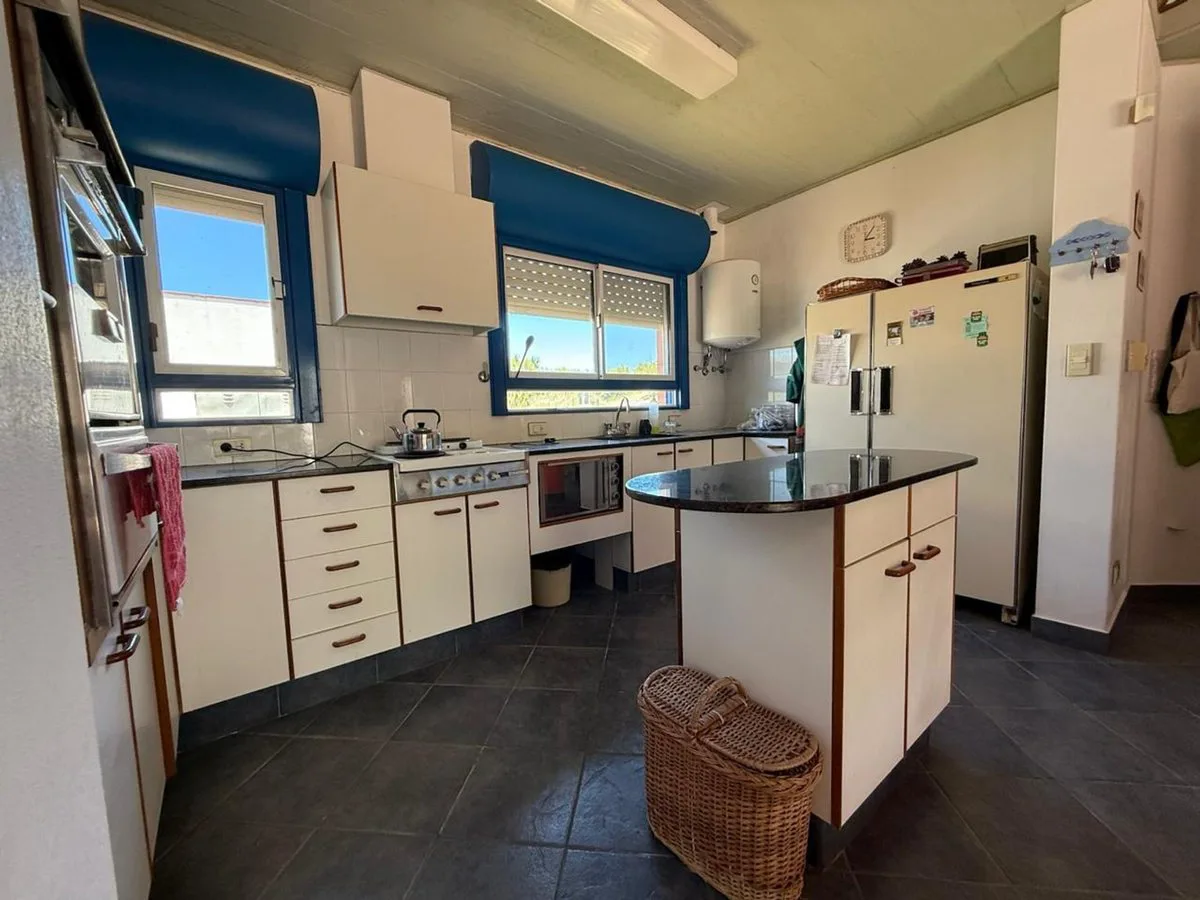 VENTA IMPECABLE CASA PEHUEN CO SOBRE COSTA 3 DORMI foto 4