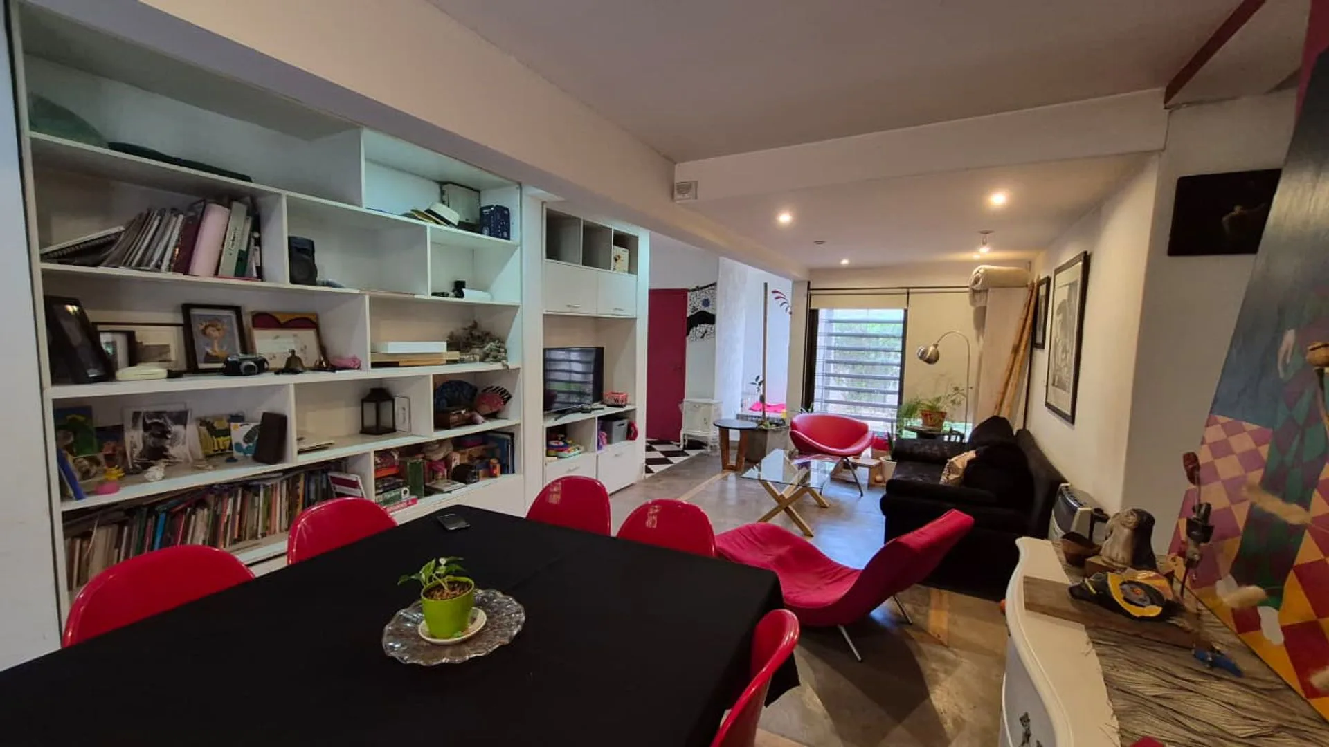 CASA CON AMPLIO TERRENO Y PILETA EN BERMEJO foto 3