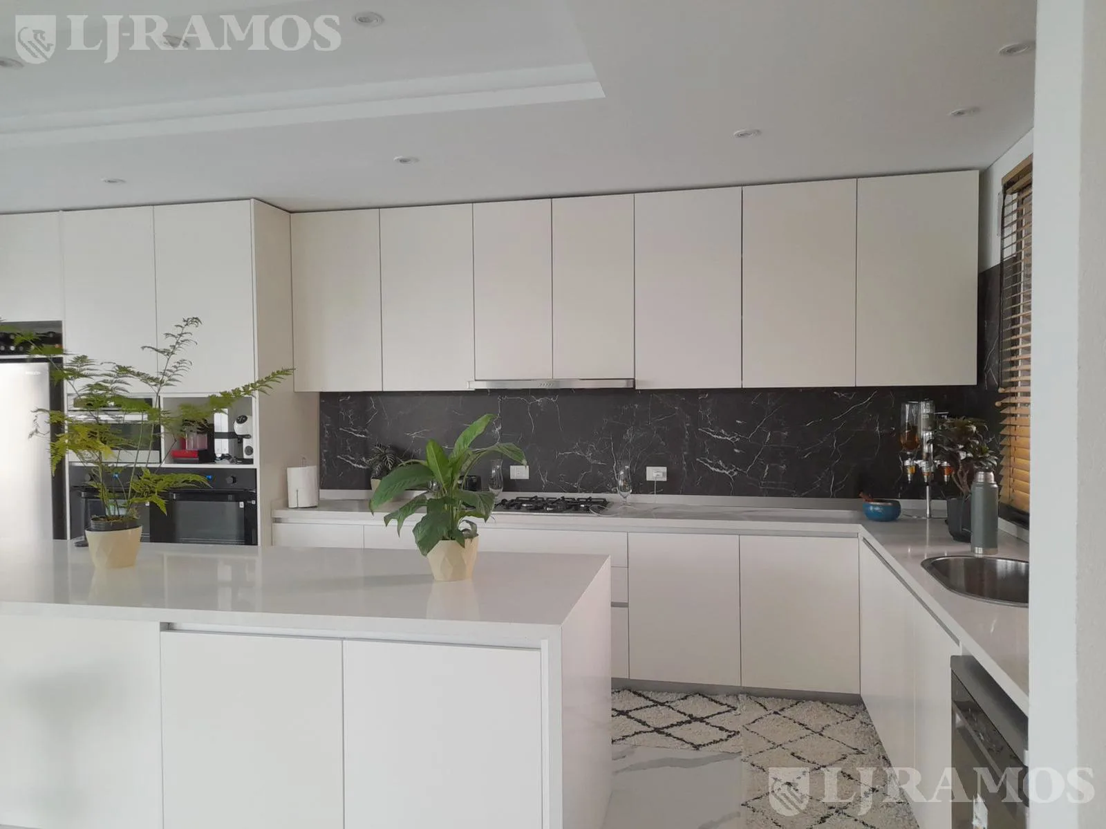 Casa en Muelles -MB- excelente ubicación foto 5