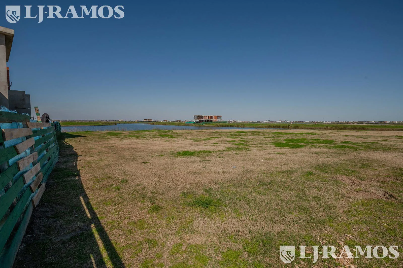 Terreno en Puertos del Lago - BARRIO AMARRAS foto 4