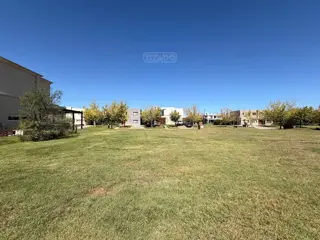 Acacias - Puertos del Lago. Escobar foto 5