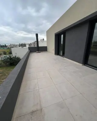 VENTA DE CASA EN TERRALAGOS CANNING foto 2
