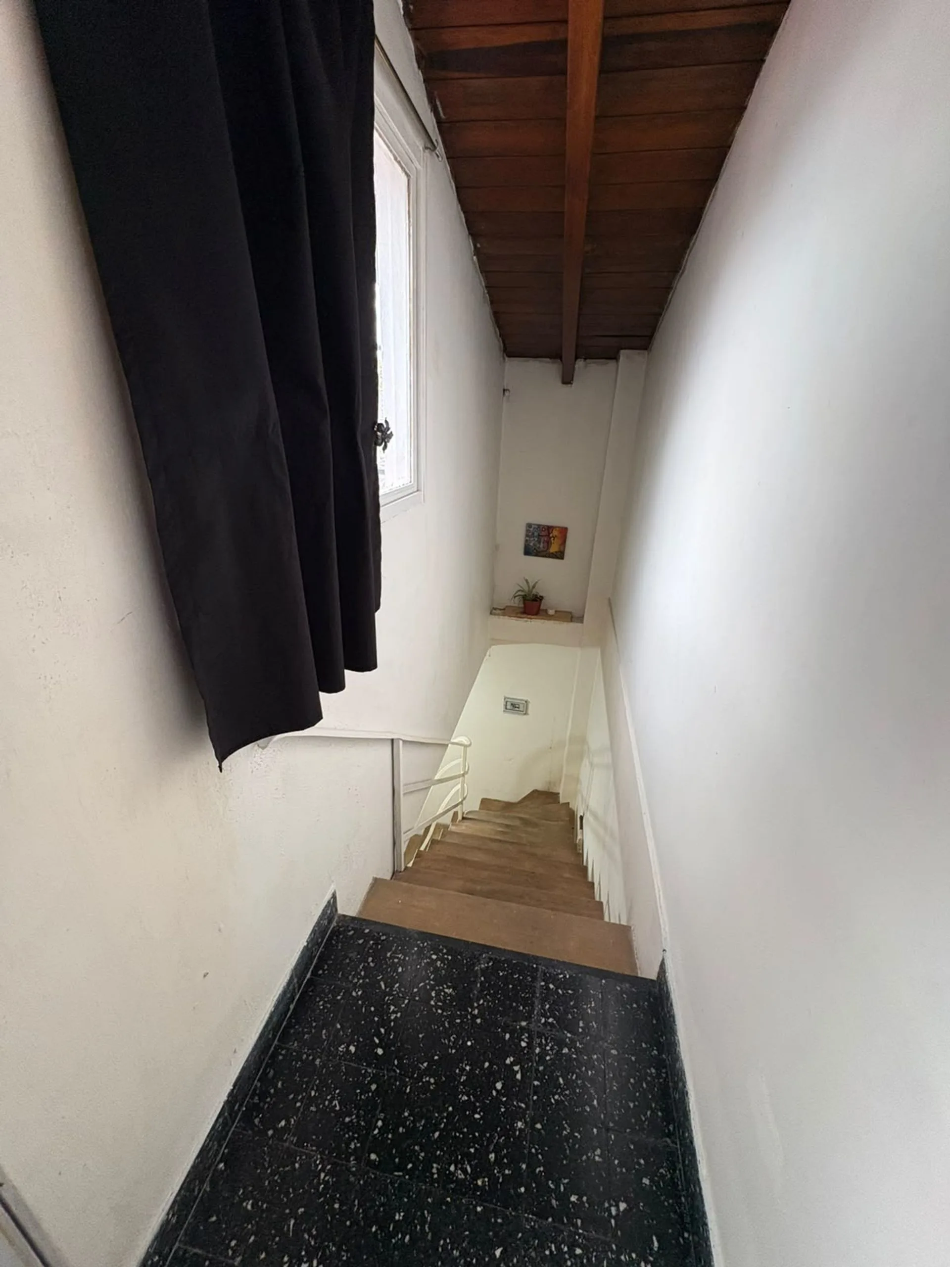 VENTA CASA PH 3 4 AMBIENTES MORON foto 3