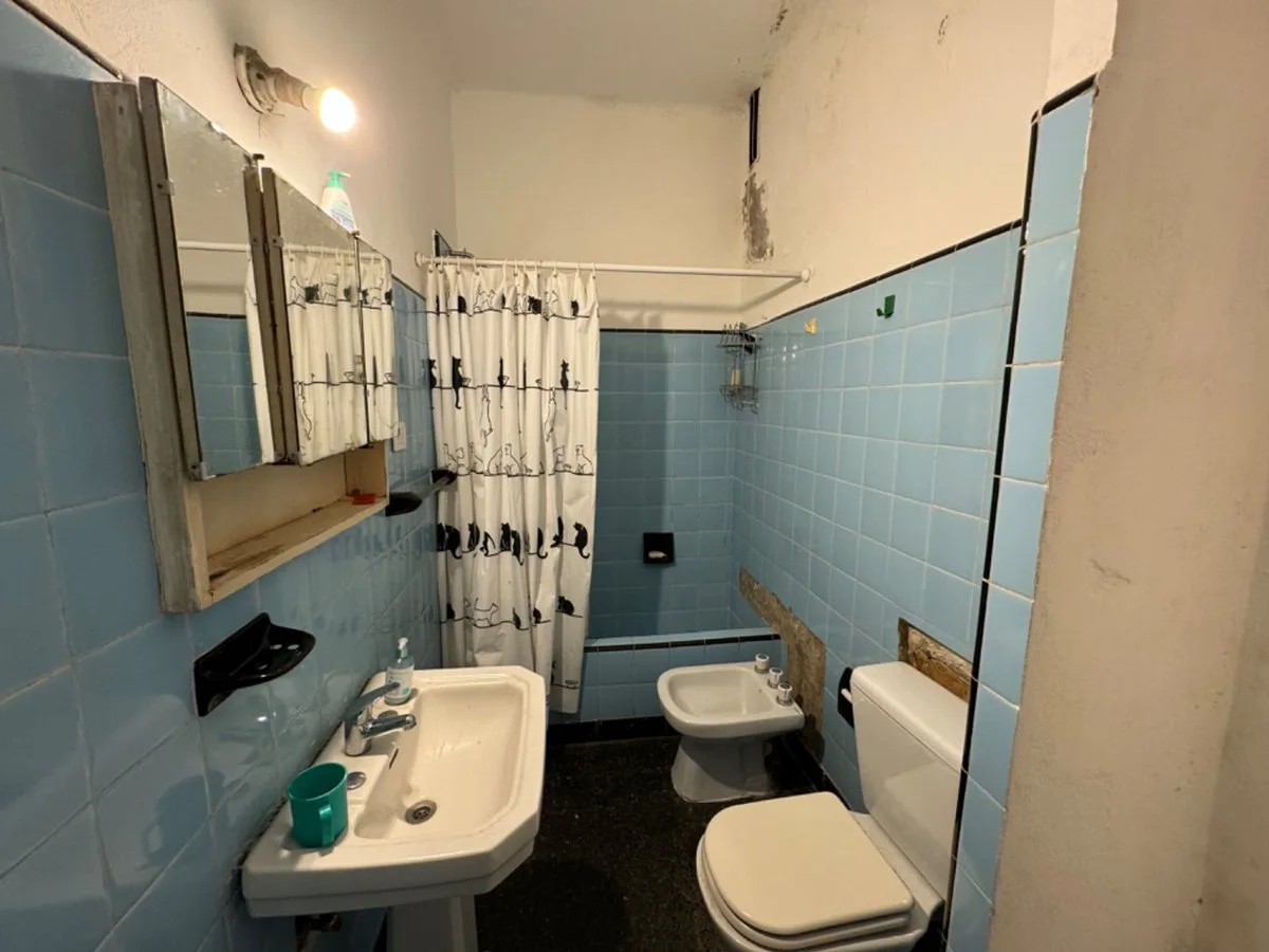 VENTA PH A RECICLAR 3 AMB VILLA CRESPO COCHERA foto 4