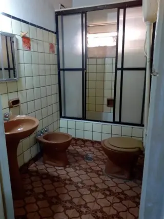SE VENDE CASA CÉNTRICA IDEAL PARA EDIFICIOS EN POSADAS foto 2