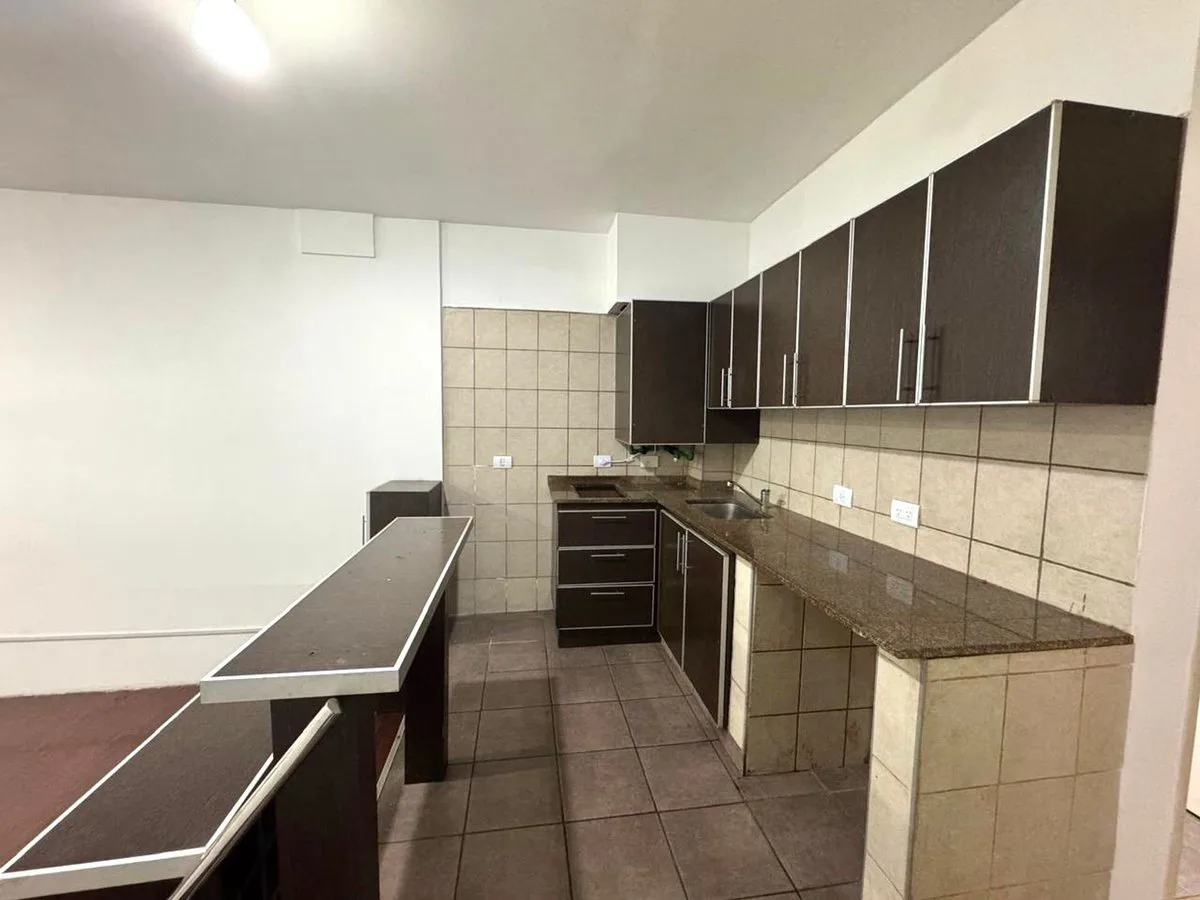 VENTA DEPARTAMENTO MONOAMBIENTE COCHERA SAAVEDRA foto 2