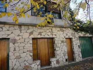 EXCELENTE LOTE EN ESCALADA foto 1