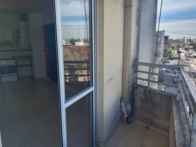 Alquiler | Departamento Dos Ambientes Con Balcón - Haedo