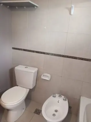 Alquiler | Departamento Dos Ambientes Con Balcón - Haedo foto 4