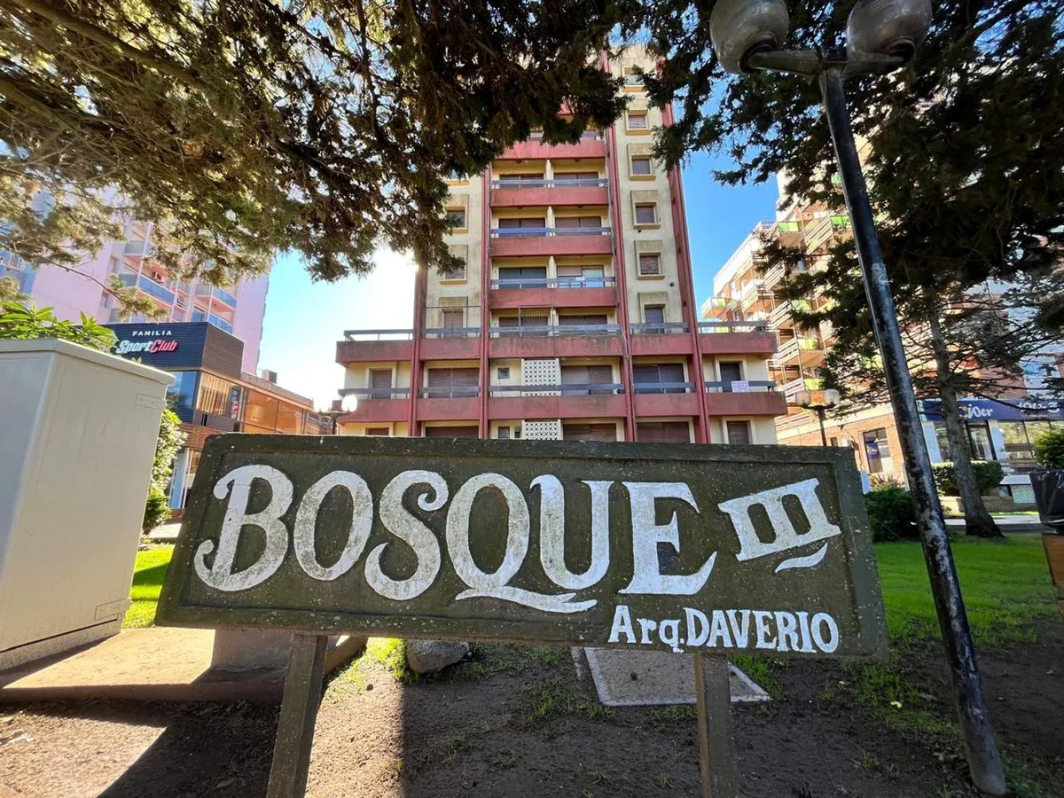 VENTA DEPARTAMENTO CENTRO DE PINAMAR, OPORTUNIDAD! foto 2