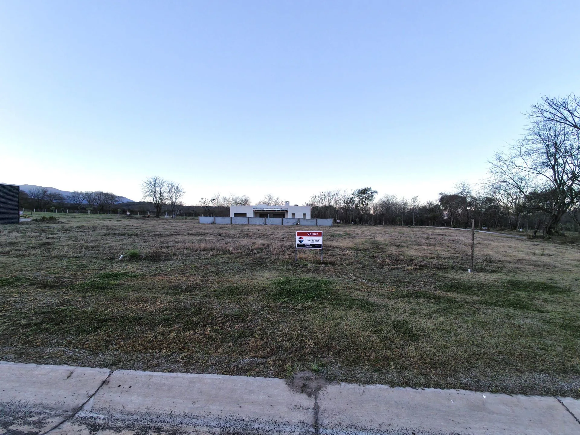 Venta terreno La Arbolada Circunvalación Oeste foto 5