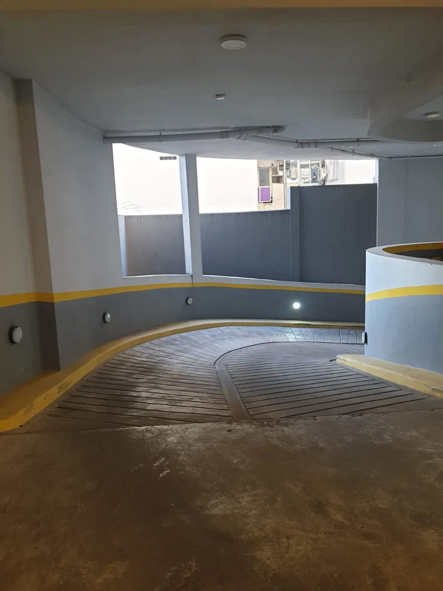 VENTA COCHERA EXCELENTE UBICACION EN VILLA CRESPO foto 3