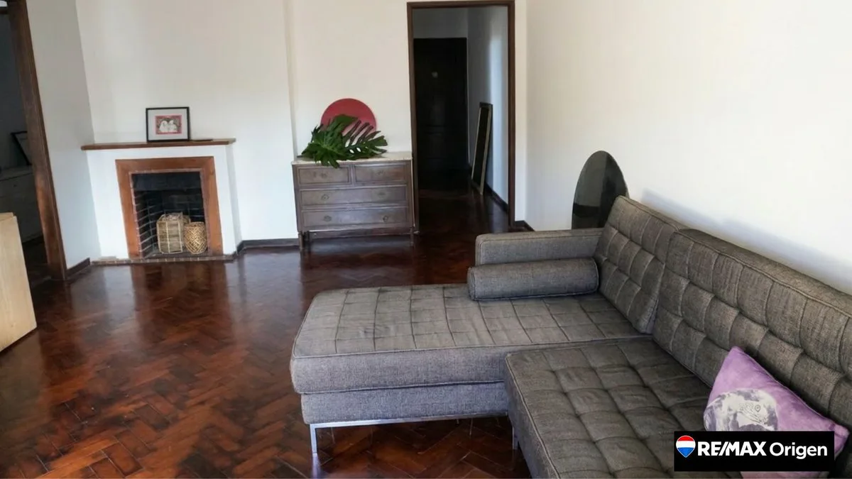 VENTA 3 AMB + DEPENDENCIA 99 m2 V. URQUIZA foto 3